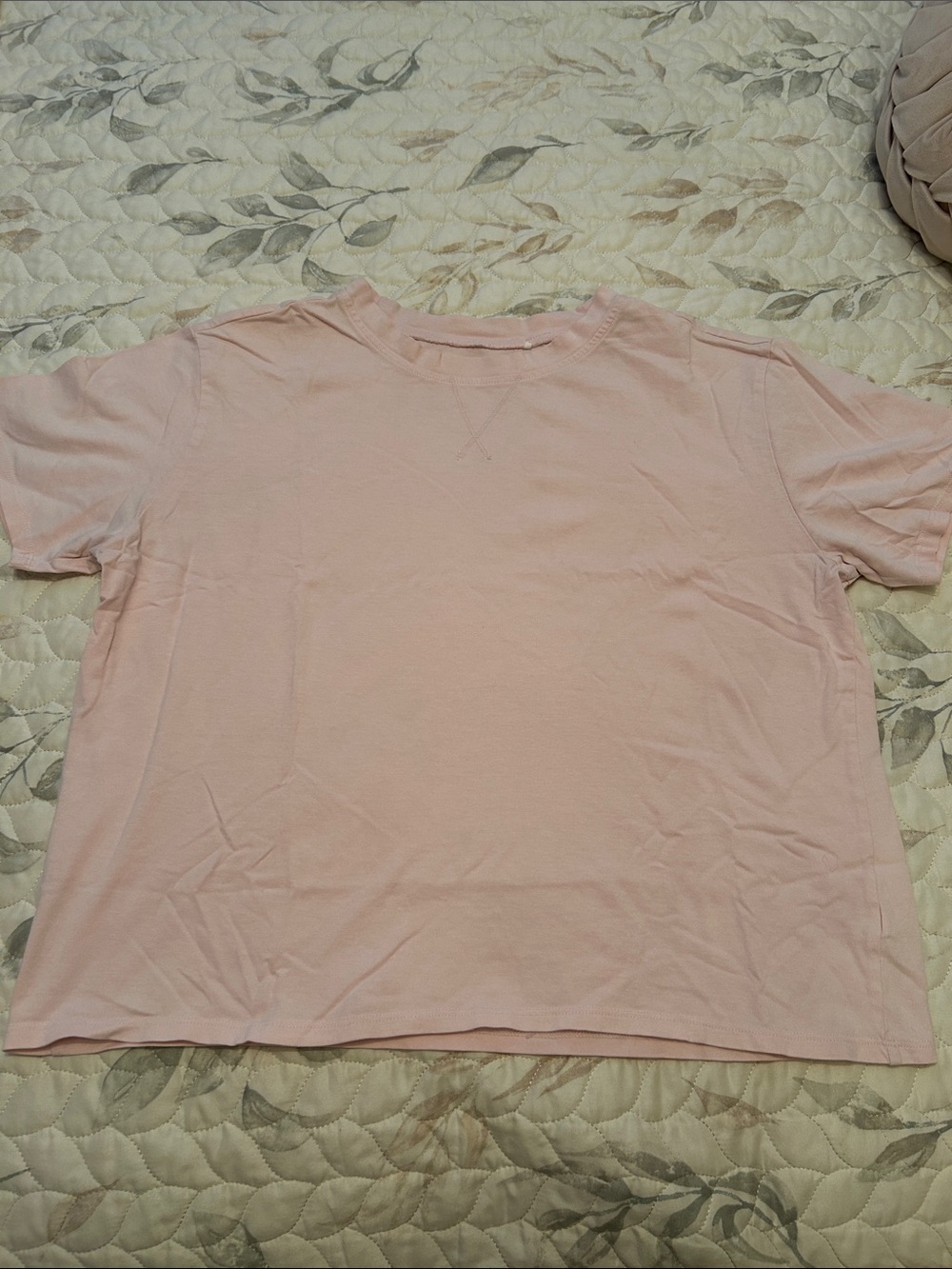 Pacsun Crewneck T-Shirt in Light Pink